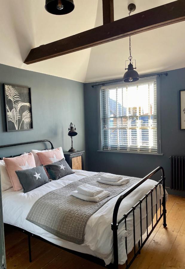 Fabulous Apartment Seconds From Beach By Whitstable-Holidays, Pudding Pan Eksteriør billede